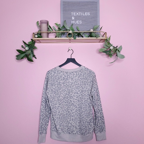 Splendid Leopard Print Long Sleeve Crew Sweater - Picture 16 of 16